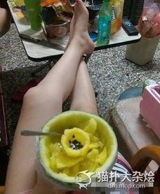吃瓜吃腿,揭秘吃瓜吃腿的趣味饮食文化
